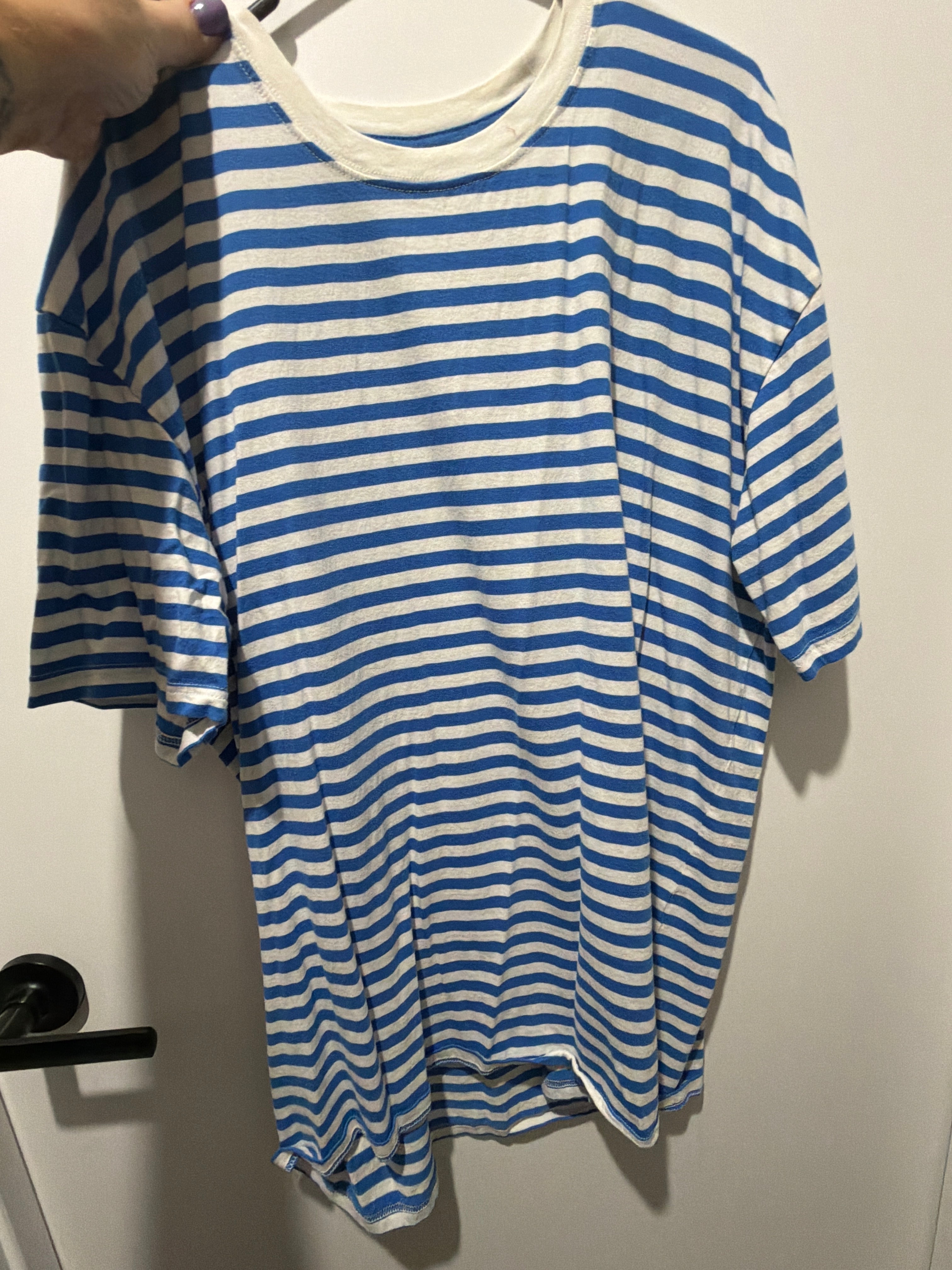 Blue and white striped tee