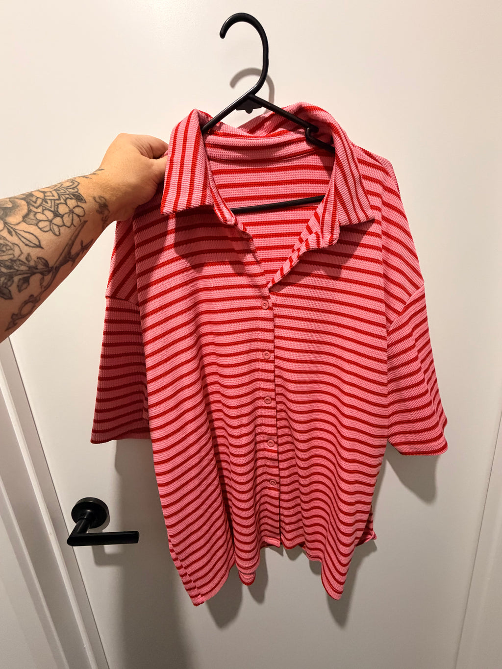 Temu pink and white stripe set